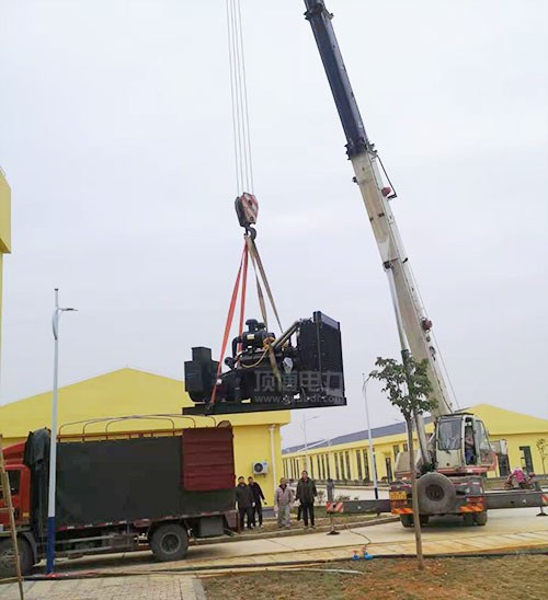 100kw柴油發(fā)電機(jī)可以一起混用兩種防凍液嗎？