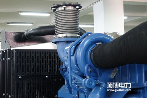 購買柴油發(fā)電機(jī)組為什么要選品牌發(fā)動(dòng)機(jī)OEM認(rèn)證廠家