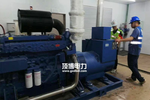 自啟動深?？刂破?/></p><p style=